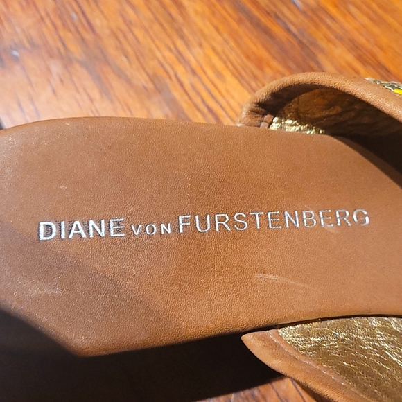 Diane Von Furstenberg tribal wedge sandals - Picture 5 of 7